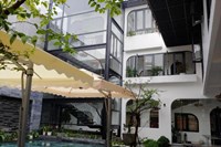 Life Boutique Hotel